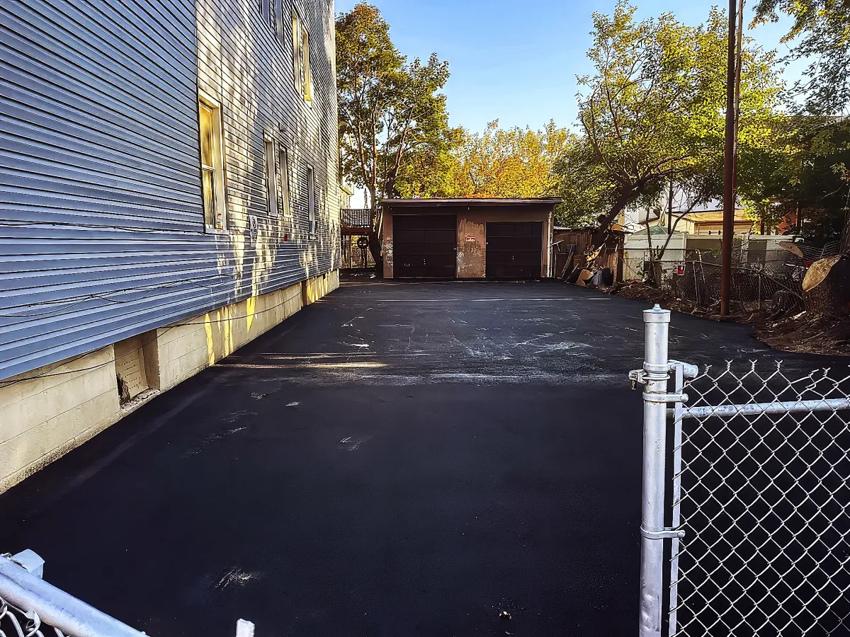 Commercial asphalt resurfacing in Essex NJ